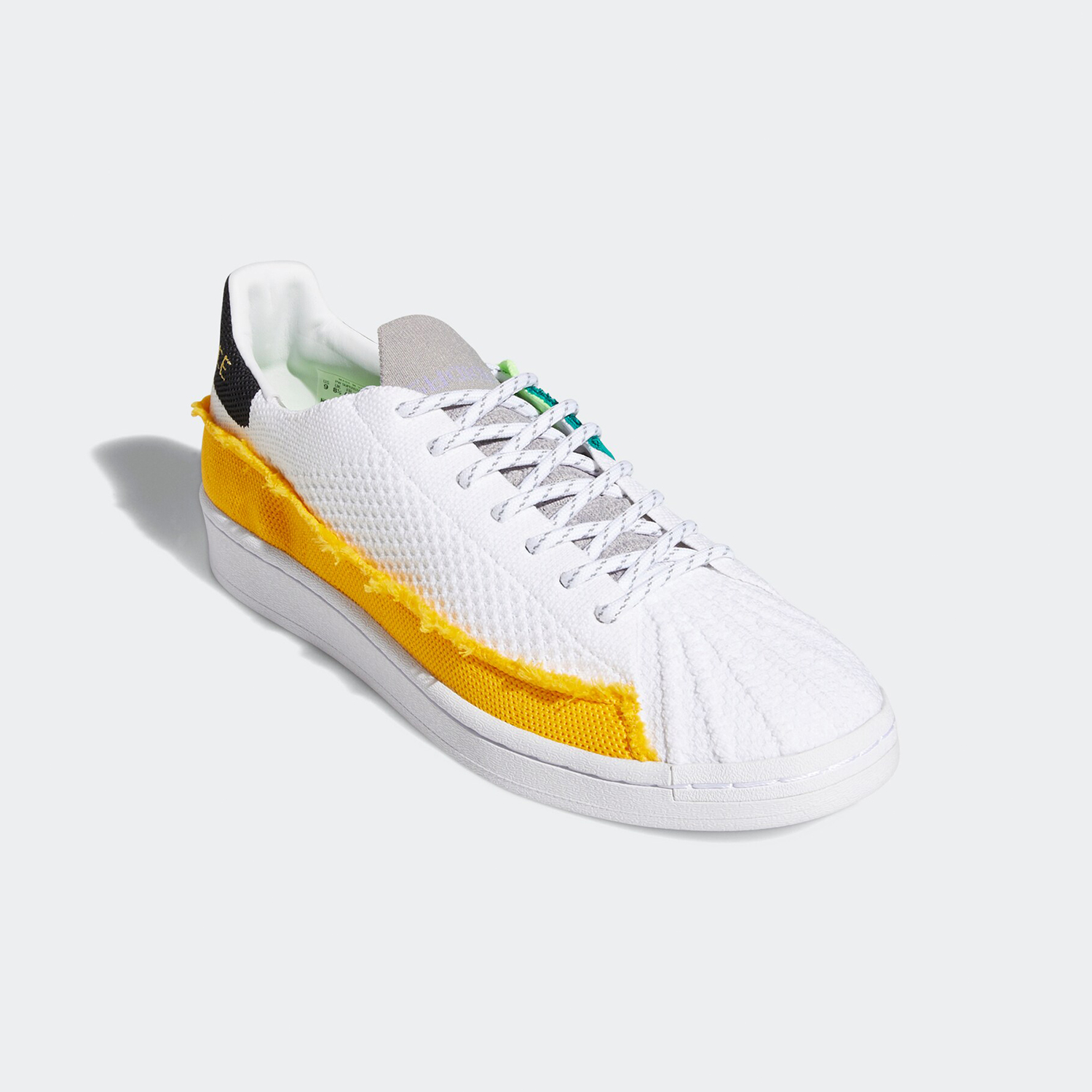 حذاء أديداس الأصلي البرسيم PW  - مراجعة Adidas Shoes Superstar وسعره