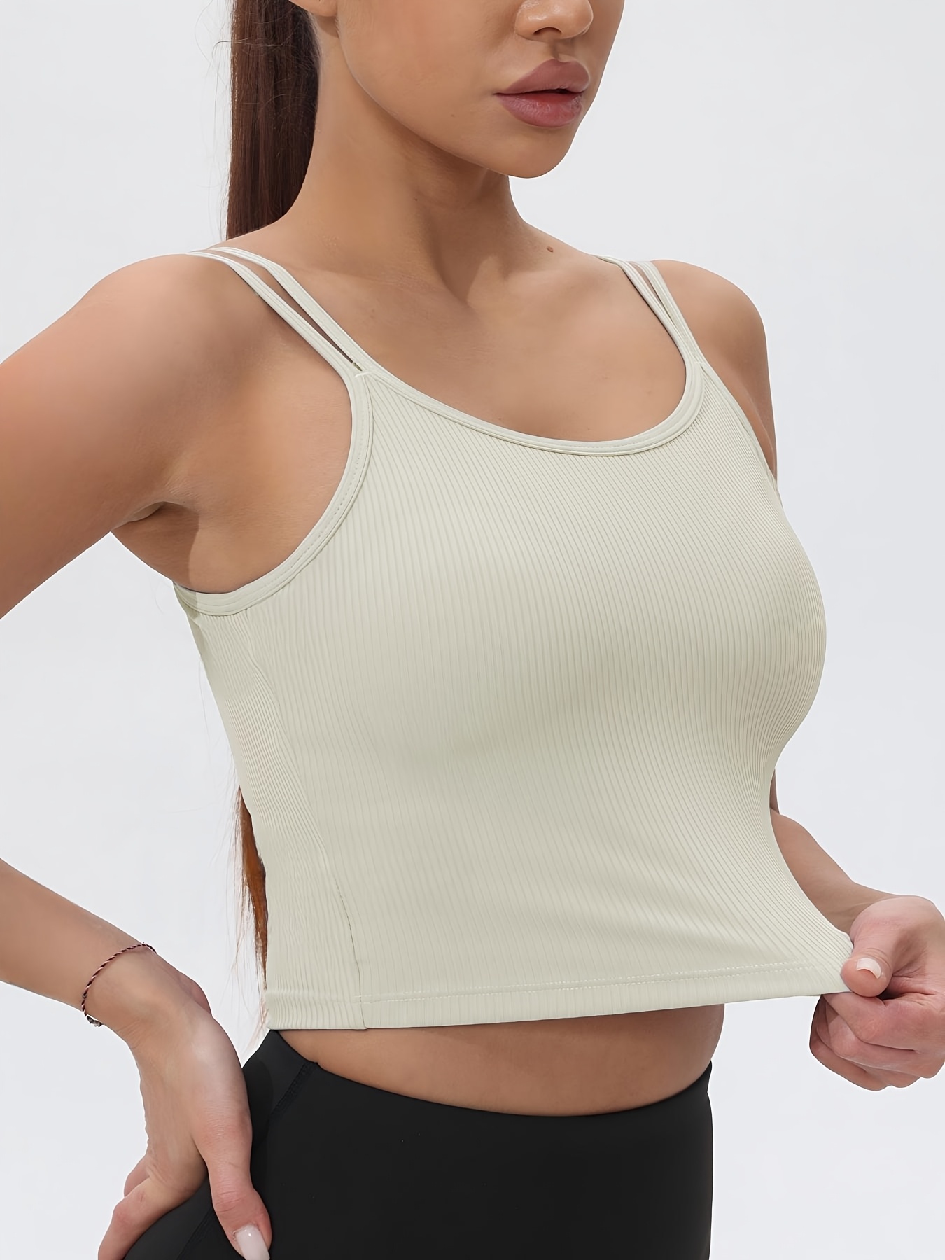 قميص Fitfemme نسائي بدون أكمام - مراجعة Tank Top Ribbed وسعره