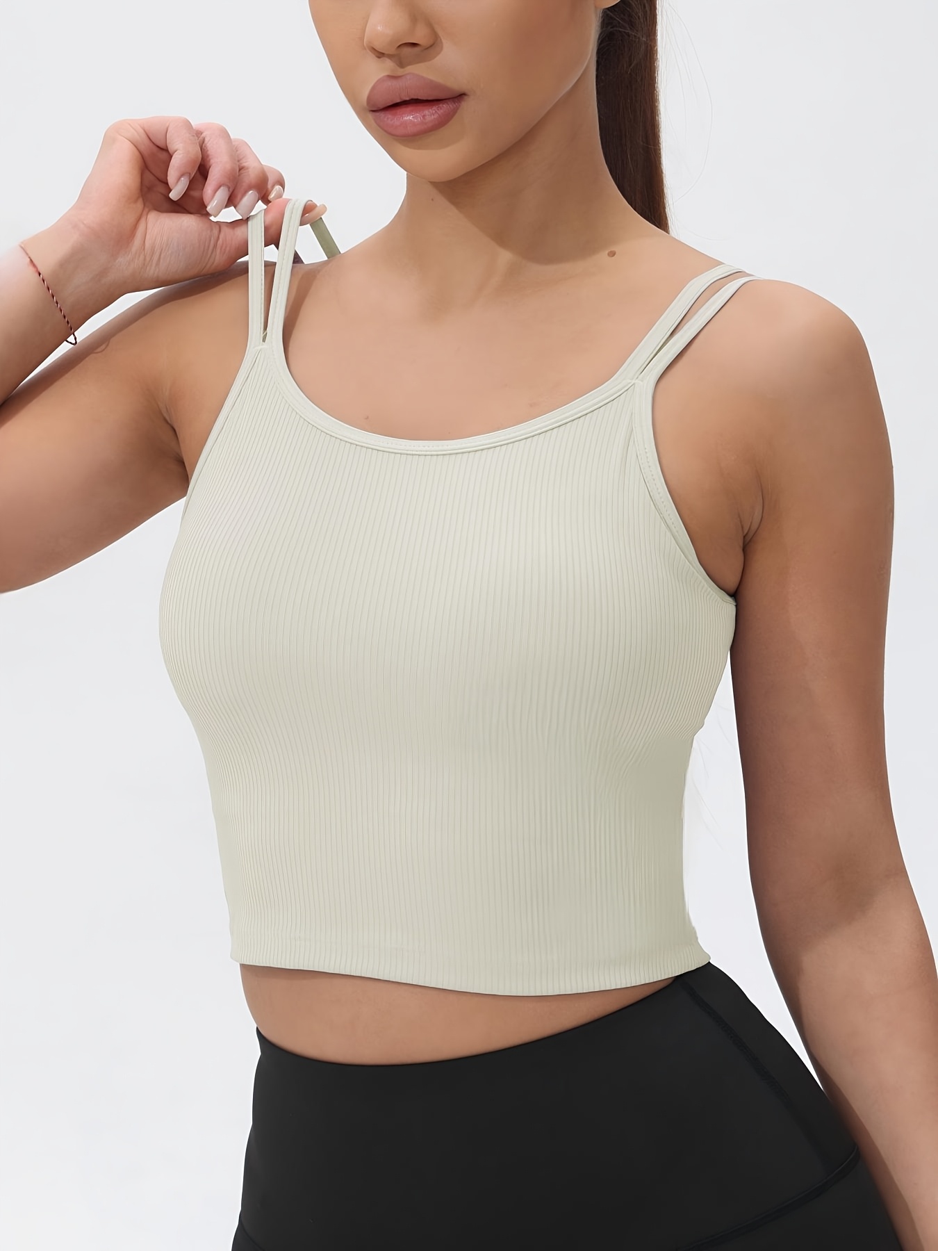 قميص Fitfemme نسائي بدون أكمام - مراجعة Tank Top Ribbed وسعره