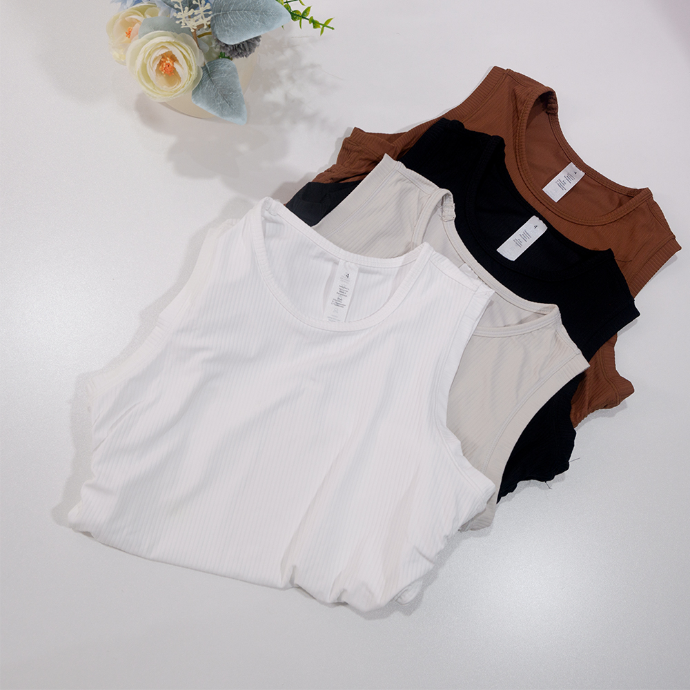 ملابس يوغا صيفية، توب مضلع بدو - مراجعة Tank Top Ribbed وسعره